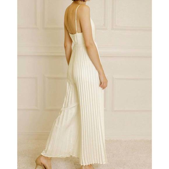 NEW STORIA always sophisticated jumpsuit in cream - Picture 2 of 4